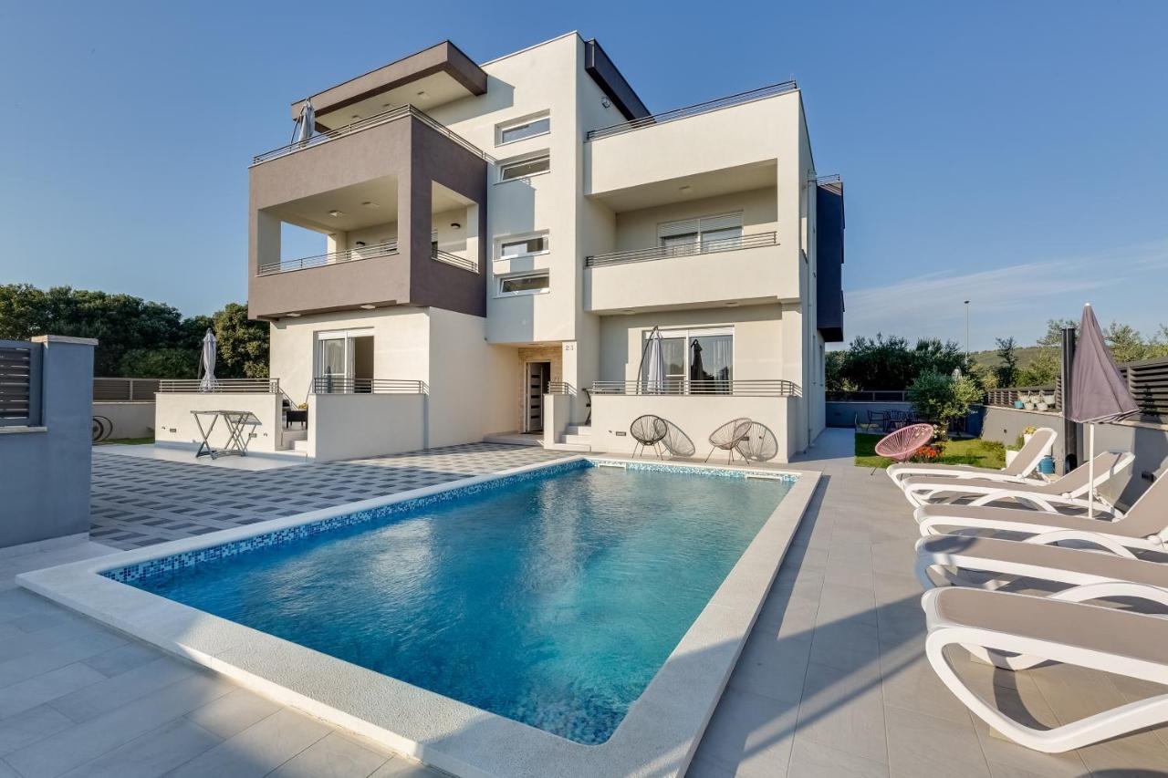 Apartments Evita 비빈제 외부 사진