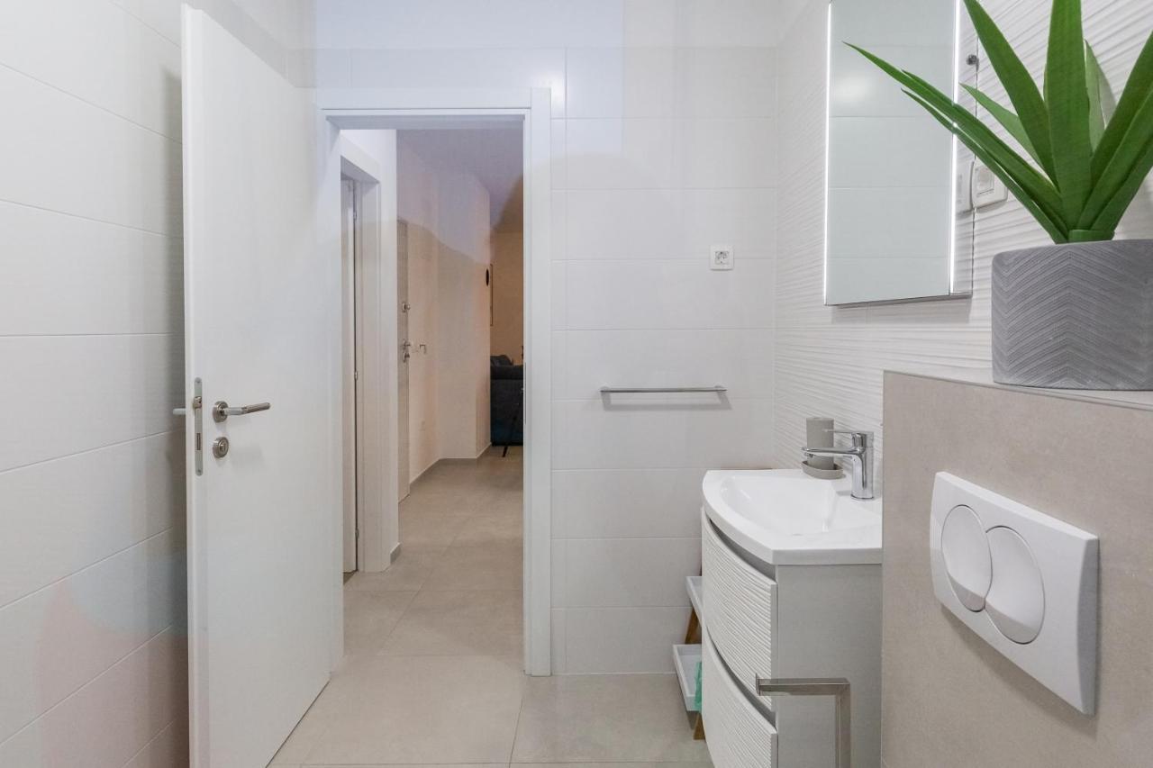 Apartments Evita 비빈제 외부 사진